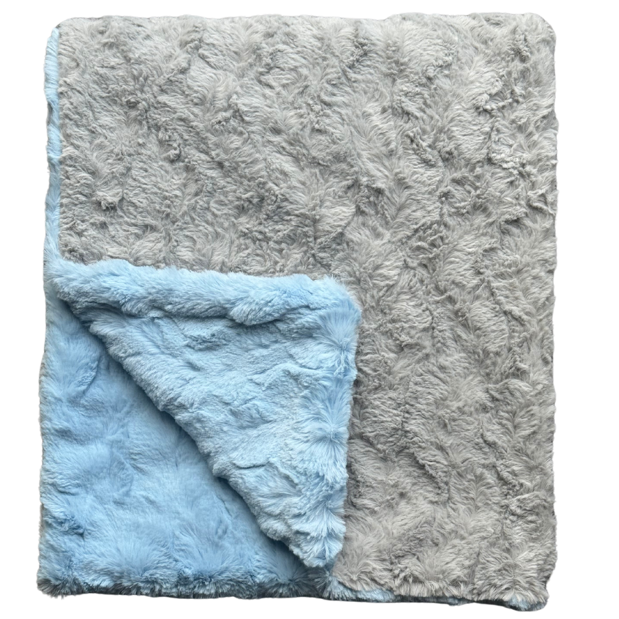 A Little One’s Silver/Baby Blue